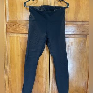 Lululemon leggings with mesh side